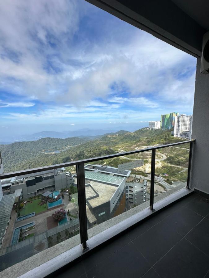 Hilltop Cloud View Genting Luxury Suite Genting Highlands Exterior foto