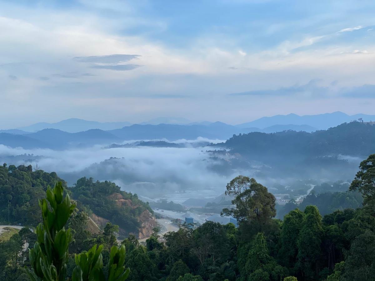 Hilltop Cloud View Genting Luxury Suite Genting Highlands Exterior foto